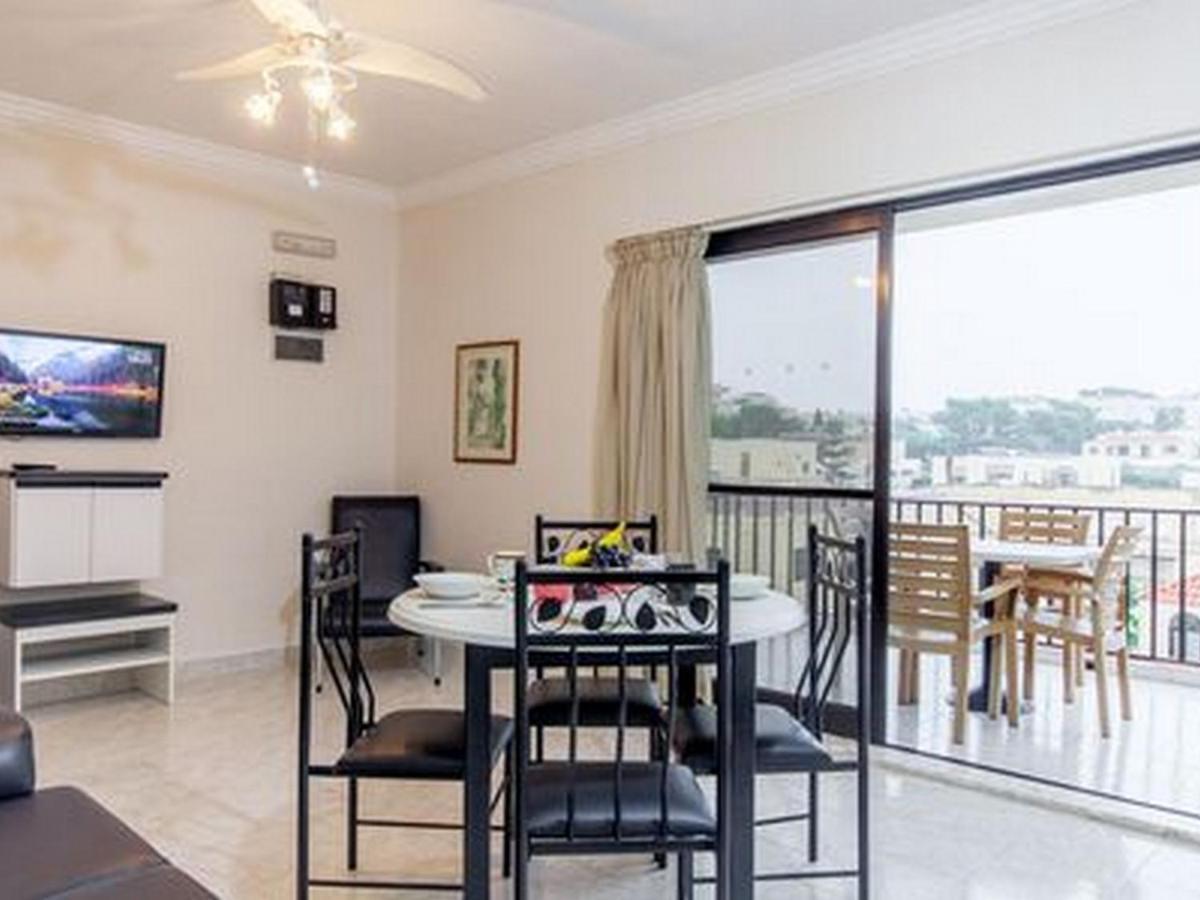 Pool And Sea Merill Apartments - Happy Rentals Mellieha Exterior foto